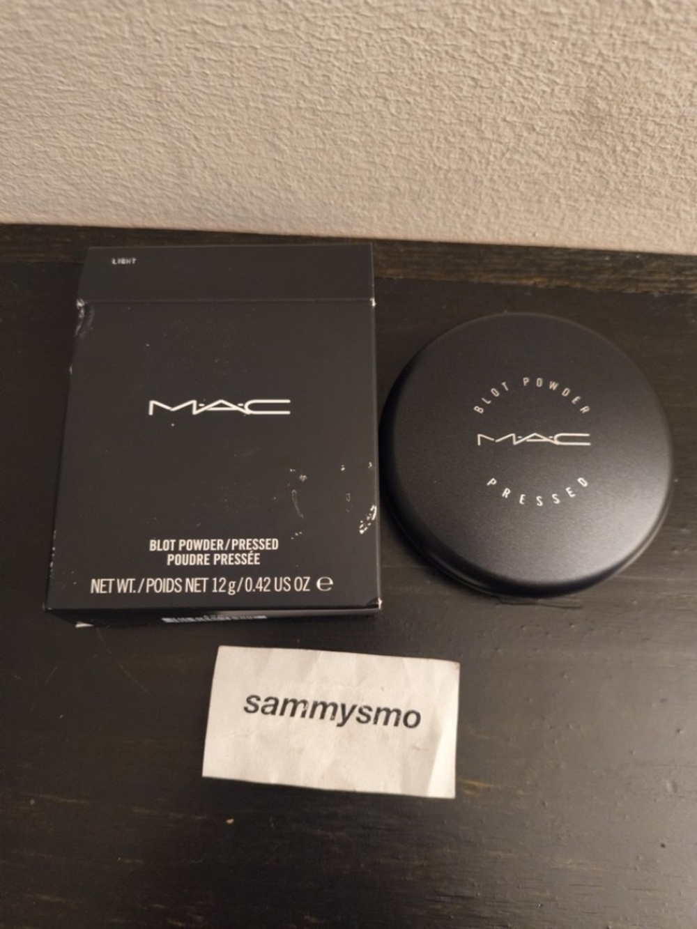 M.A.C. MAC Blot Powder Pressed LIGHT - READ DESCRIPTION